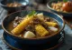 Sancocho de res z govedino in korenasto zelenjavo, sveže postrežen