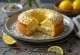 Limonina torta z makom narezana