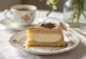 Kostanjeva torta s peno v elegantni postrežbi
