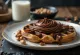 Nutella vaflji s svežim sadjem in čokoladnim prelivom